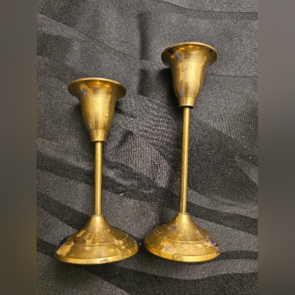2/50$ Vintage Candle Holders - Picture 1 of 3